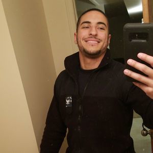 Meet your Posher, Raymond